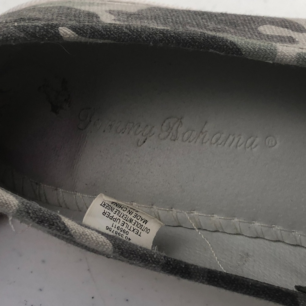 Tommy Bahama Womens 8.5 Camo Slip‎ On Sneaker Military Utility Athleisure Street - Picture 7 of 8